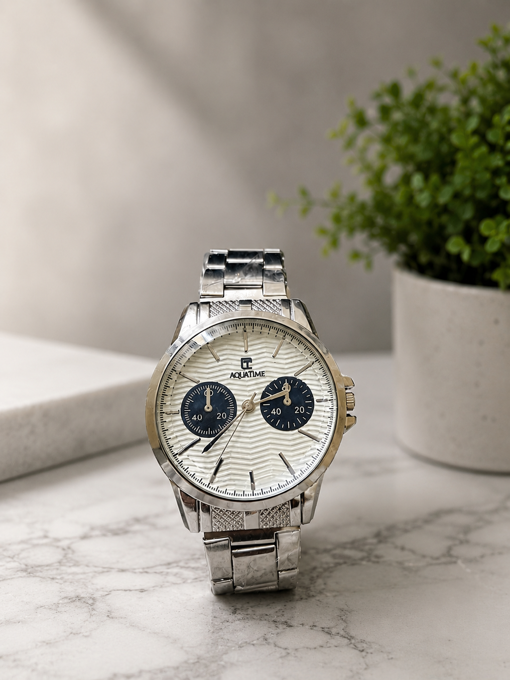 AQUATIME Silver Classic Watch for Men – Premium Stainless Steel Wristwatch